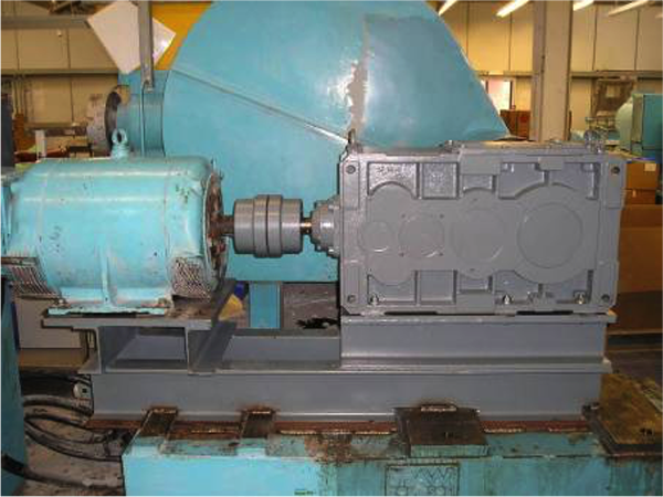 Highfield worm gear drive, replacement, Shaw Robinson Rubber Mill