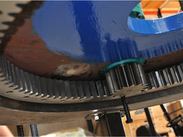 Installation of new drive system, Hull waste water treatment works