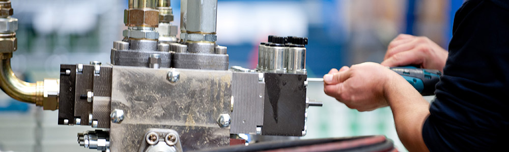 Fluid Pressure Control Valves